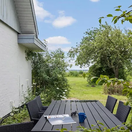 Lejlighed Three-bedroom In